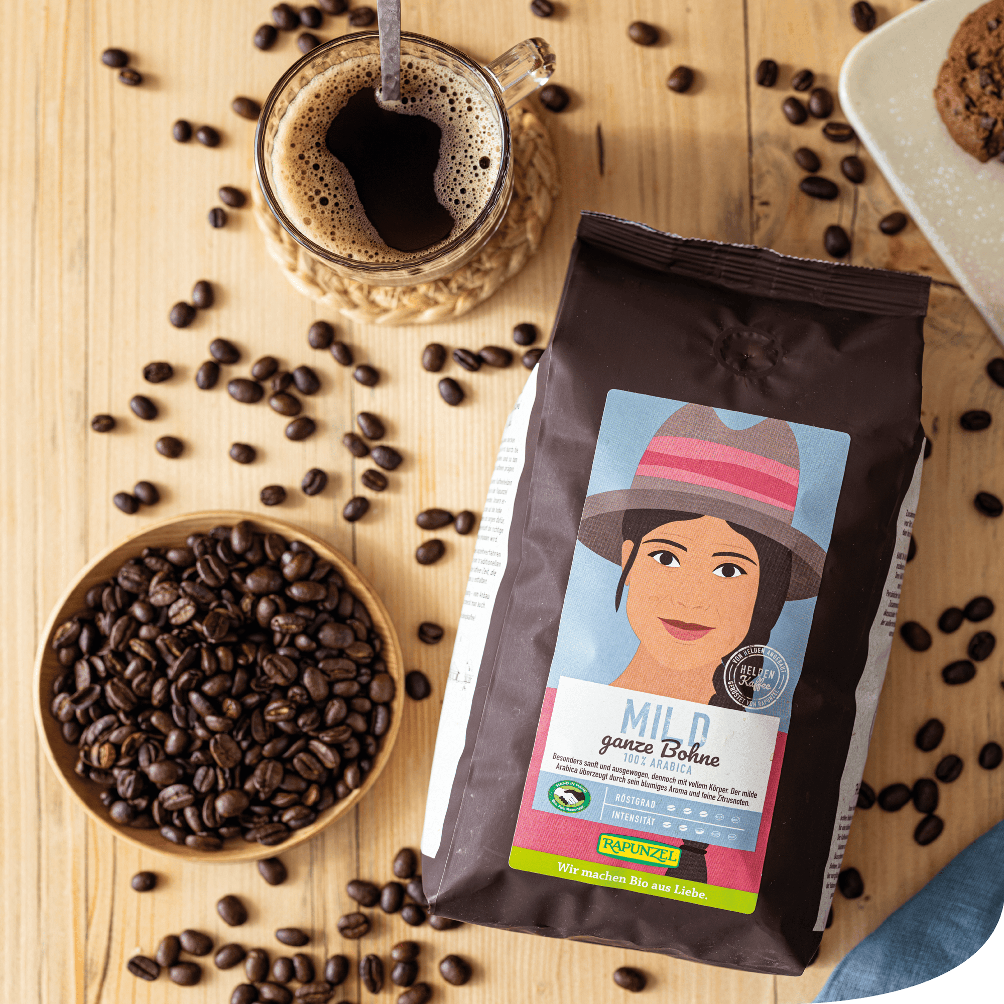 Kaffe Mild mit ganzen Bohnen Symbolbild